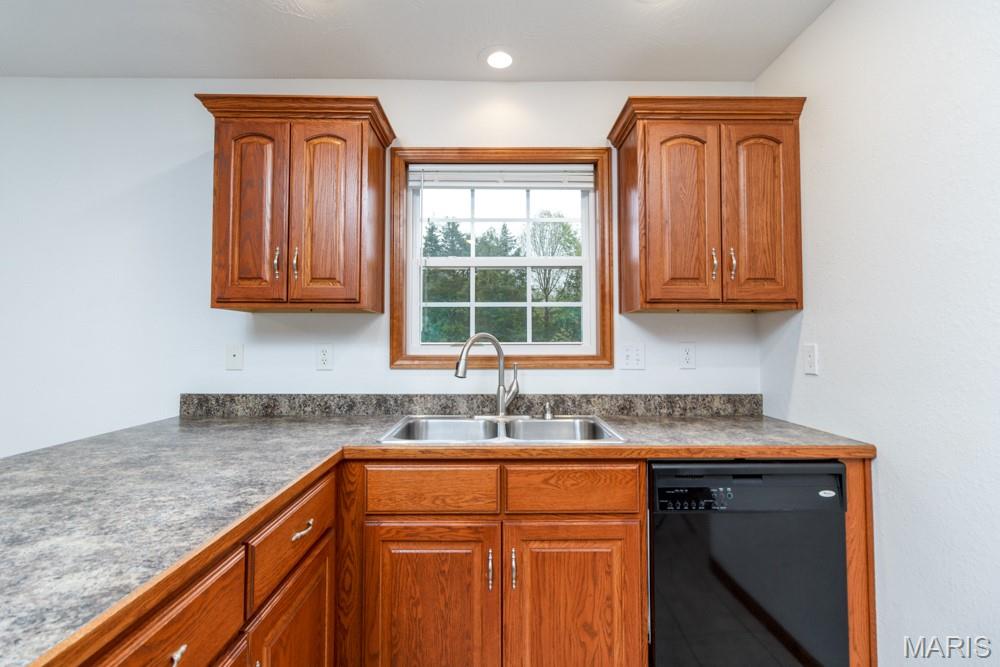 NORTH OAKS - Residential