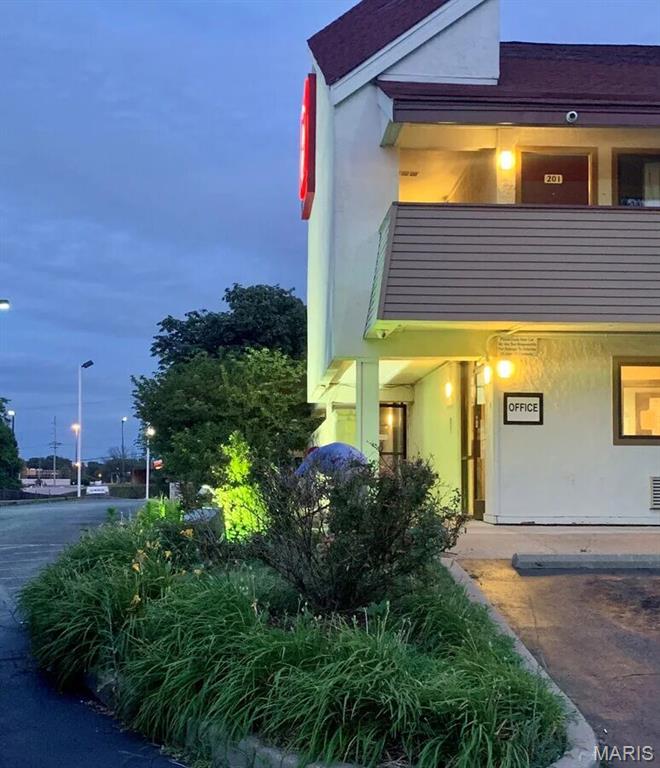 Fountaine Commerical Center Lt 1 Resub - Commercial Sale