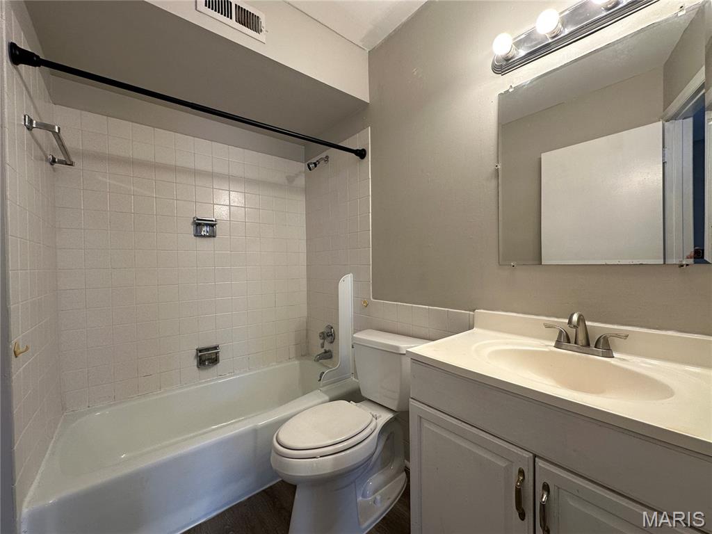 Chapel Ridge Sec 1 - Residential Lease