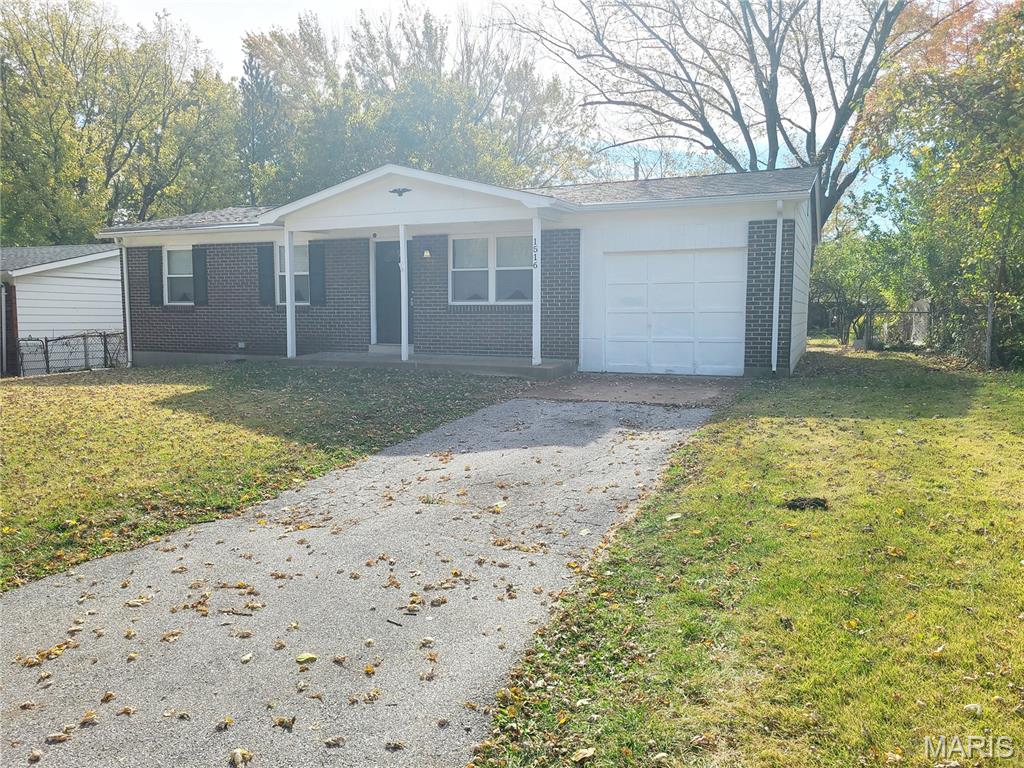 1516 Farmview Avenue