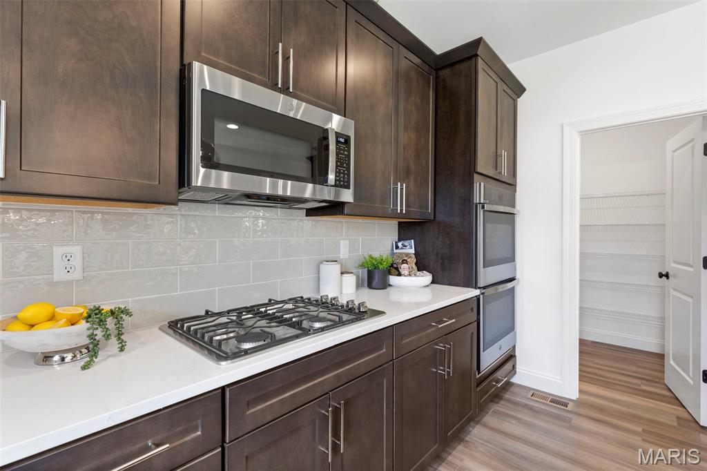 Estates at Valley View Farms - Residential