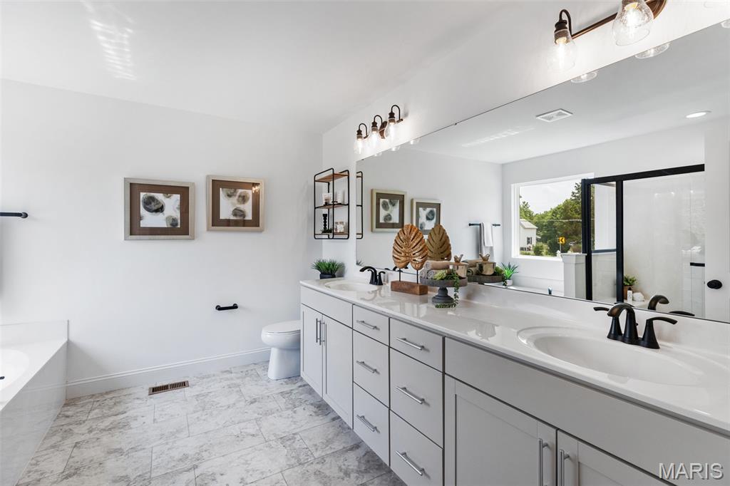 Estates at Valley View Farms - Residential