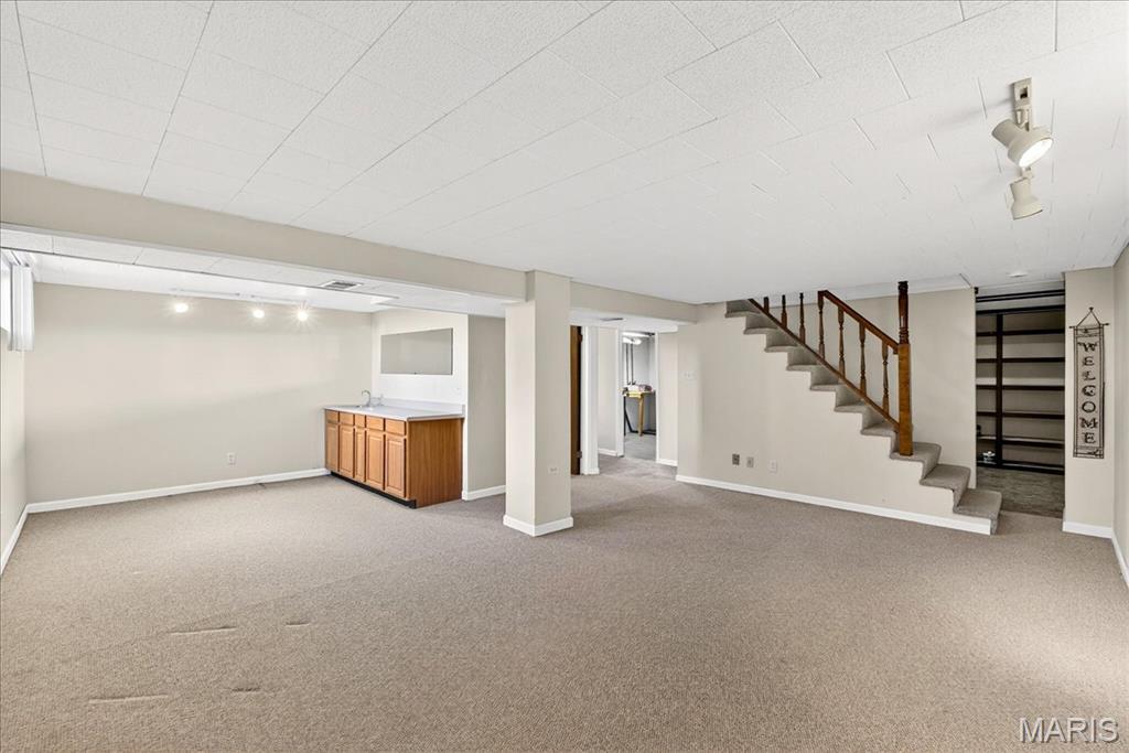 St Louis, Missouri 63146, United States, 4 Bedrooms Bedrooms, ,3 BathroomsBathrooms,Residential,Active,250382