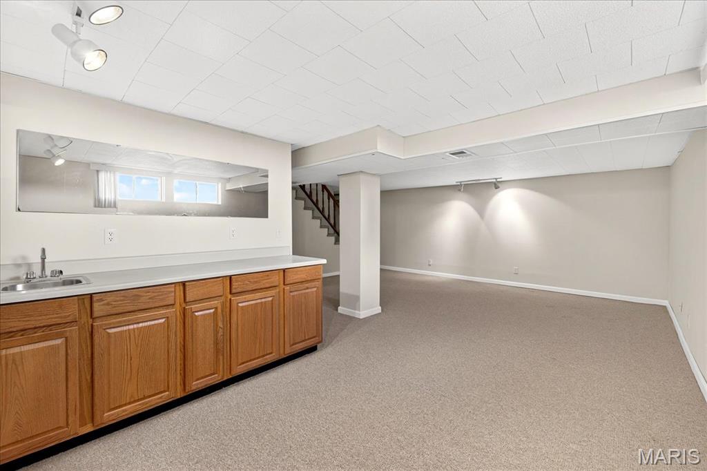 St Louis, Missouri 63146, United States, 4 Bedrooms Bedrooms, ,3 BathroomsBathrooms,Residential,Active,250382