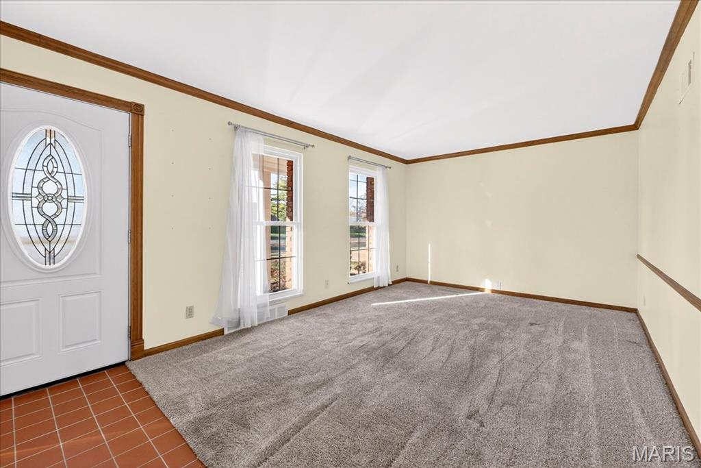 St Louis, Missouri 63146, United States, 4 Bedrooms Bedrooms, ,3 BathroomsBathrooms,Residential,Active,250382