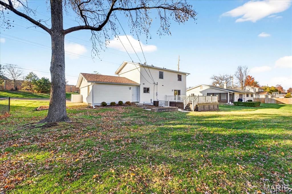 St Louis, Missouri 63146, United States, 4 Bedrooms Bedrooms, ,3 BathroomsBathrooms,Residential,Active,250382