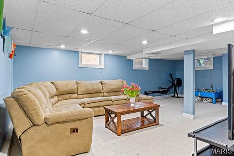 Tiny photo for 920 Chelsea Avenue, Glendale, MO 63122 (MLS # 26030500)