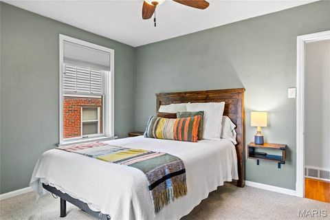 Tiny photo for 920 Chelsea Avenue, Glendale, MO 63122 (MLS # 26030500)