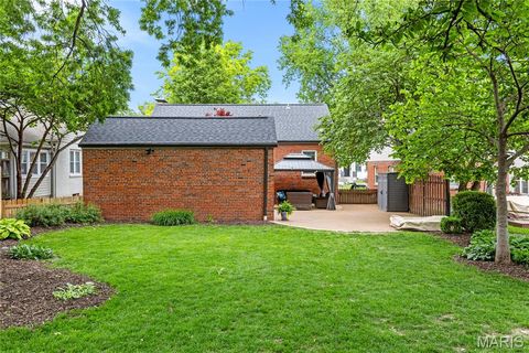 Tiny photo for 920 Chelsea Avenue, Glendale, MO 63122 (MLS # 26030500)
