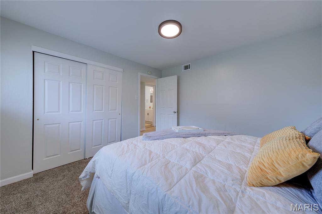 Holiday Estate - Residential Lease