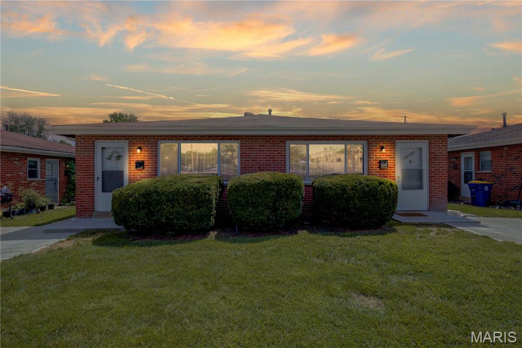 Holiday Estate - Residential Lease