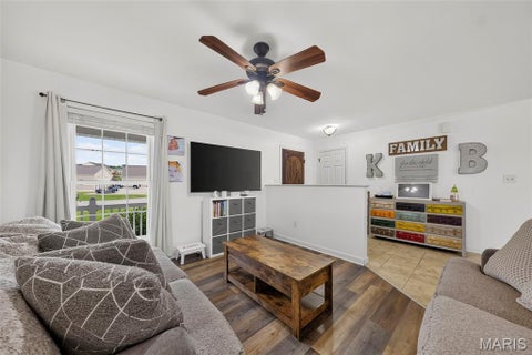 Tiny photo for 306 Waggoner Boulevard, Elsberry, MO 63343 (MLS # 26052158)
