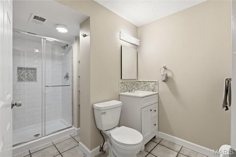 Tiny photo for 957 N Spoede Road, Creve Coeur, MO 63146 (MLS # 26013944)