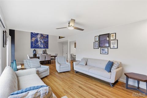 Tiny photo for 957 N Spoede Road, Creve Coeur, MO 63146 (MLS # 26013944)