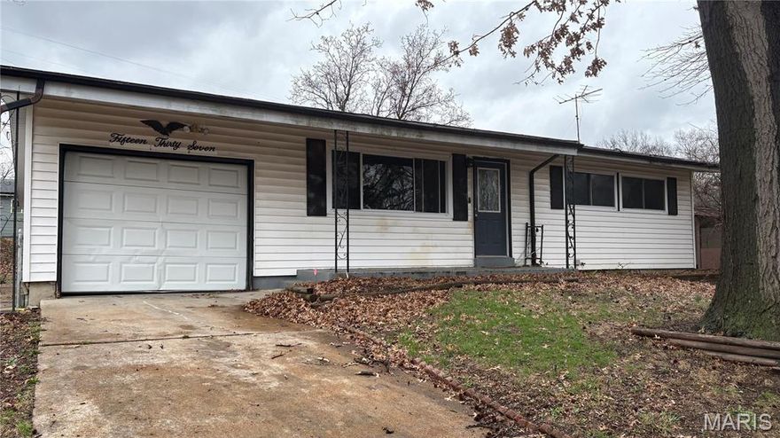 Opportunity awaits with this 3 bedroom, 1 bathroom home full of potential. The property features hardwood floors, a full basement offering additional storage or future finishing possibilities, and a one-car garage. With the right updates and improvements, this home could be a great investment or renovation project.

The property is being sold as-is. The seller will make no repairs and utilities will not be turned on for inspections or showings. Buyers should perform any due diligence prior to submitting an offer.

Great opportunity for investors, rehabbers, or buyers looking to add value. Bring your ideas and vision to make this property shine again.

please email offers only *no text offers please*

Offers must include Sellers Addendum see documents.