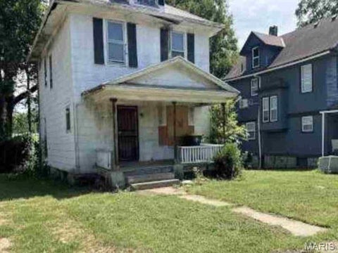 Photo of 3237 WABASH Avenue, Kansas City, MO 64109 (MLS # 26061367)