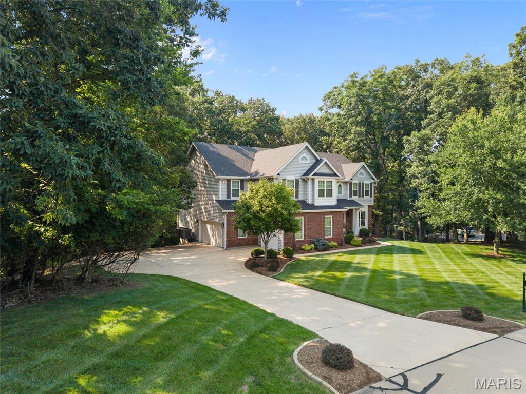 991 Sheffield Forest Court