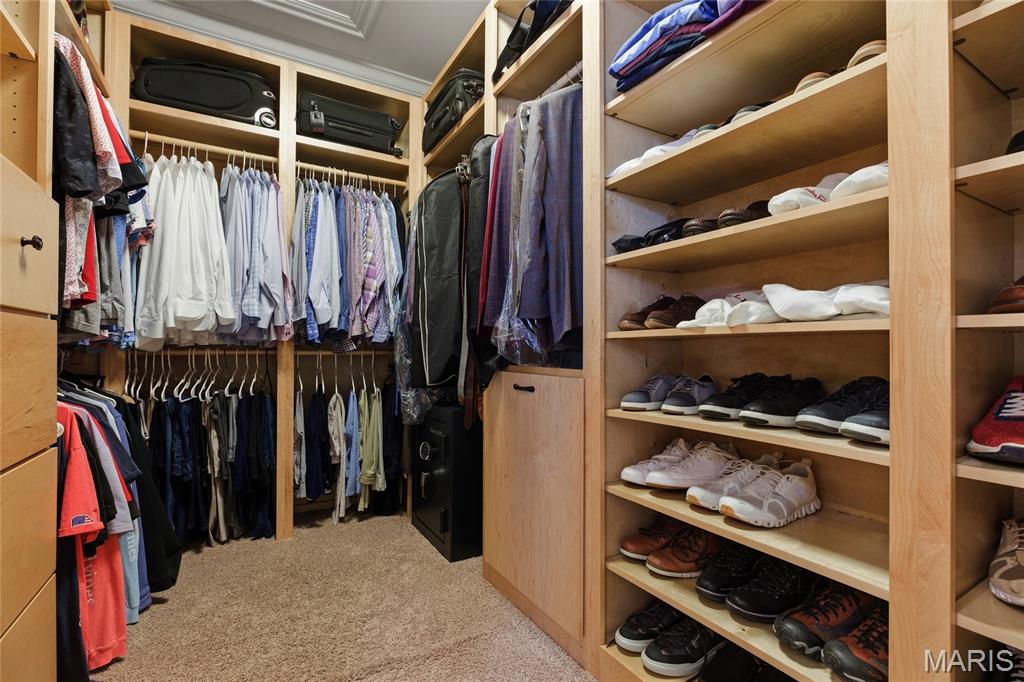 Krewet Sub - Residential