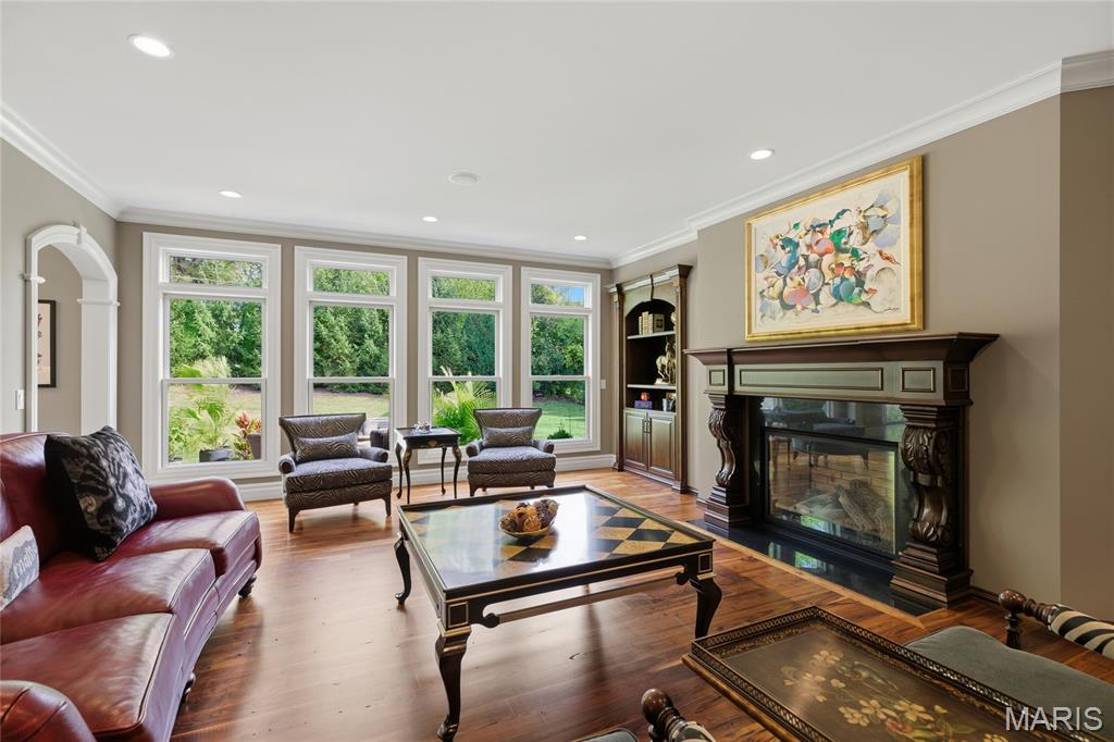 Krewet Sub - Residential