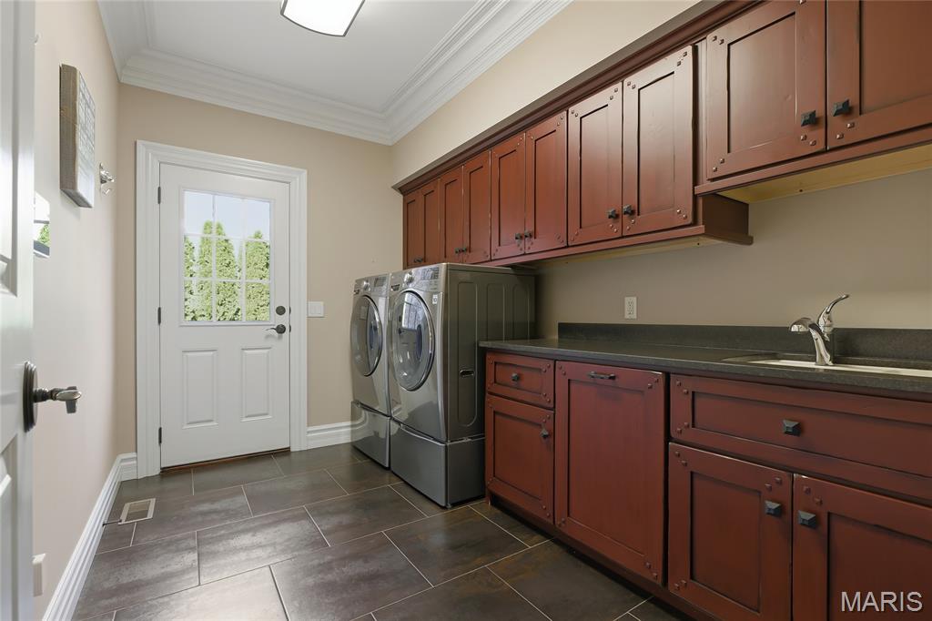 Krewet Sub - Residential