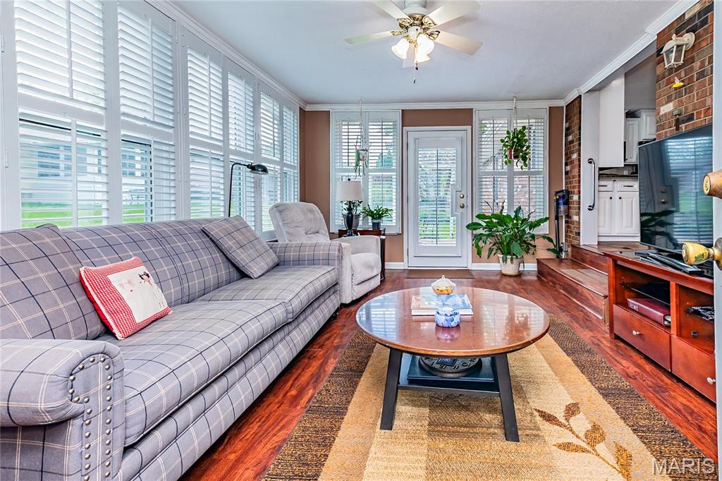 New England Town 9 - Residential