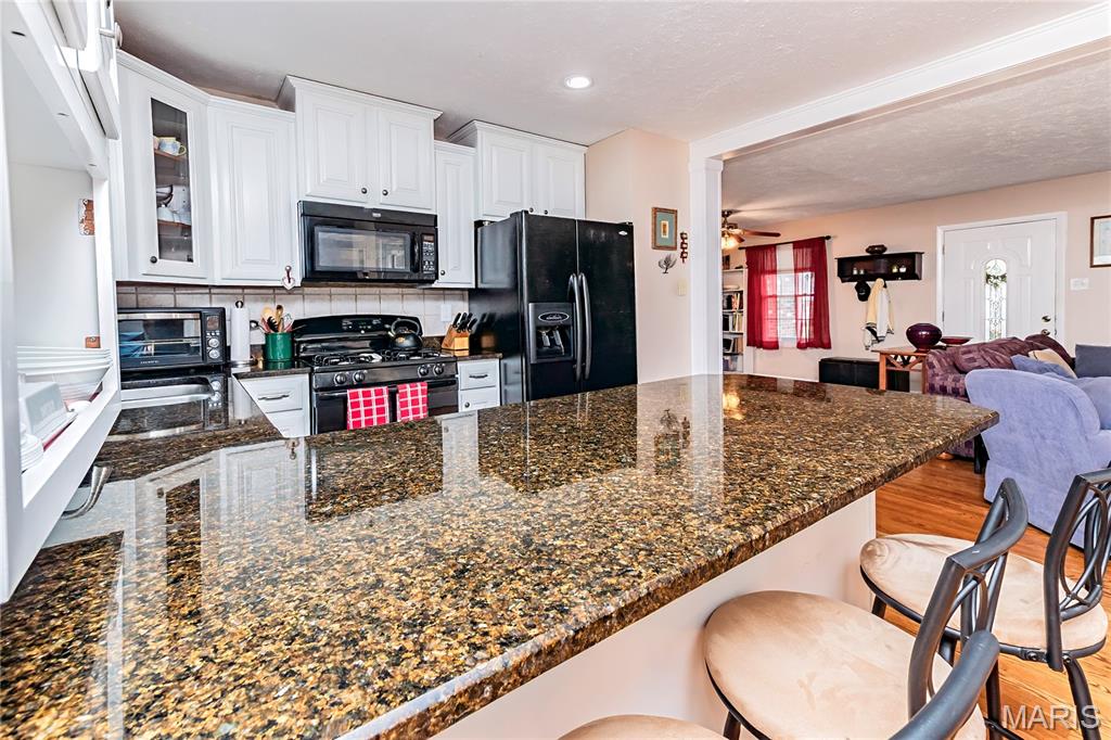 New England Town 9 - Residential