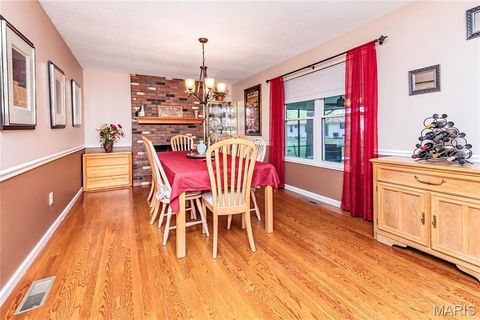 Tiny photo for 2140 Pierport Circle, St Louis, MO 63129 (MLS # 26022335)