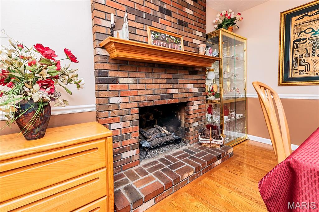 New England Town 9 - Residential