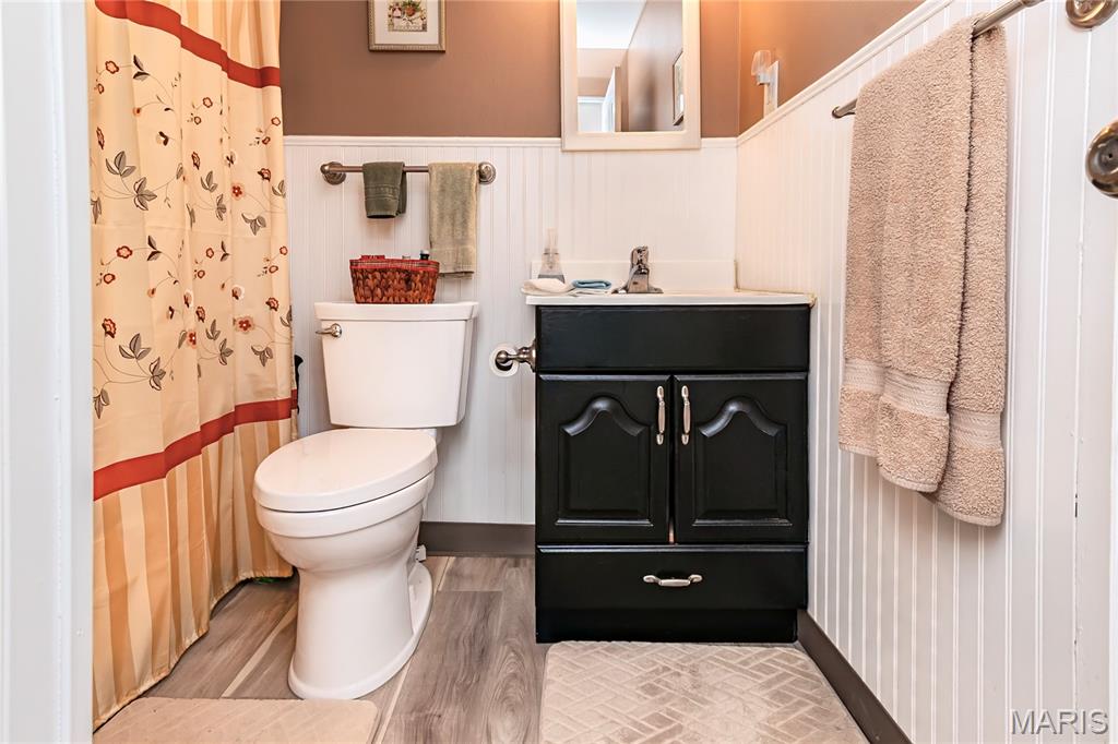 New England Town 9 - Residential