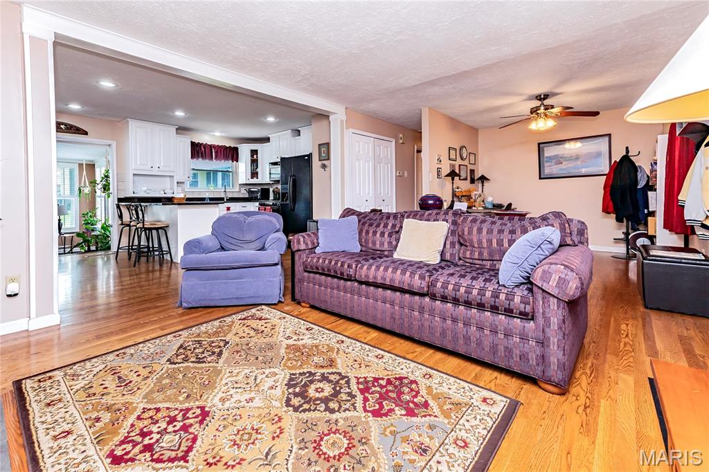 New England Town 9 - Residential