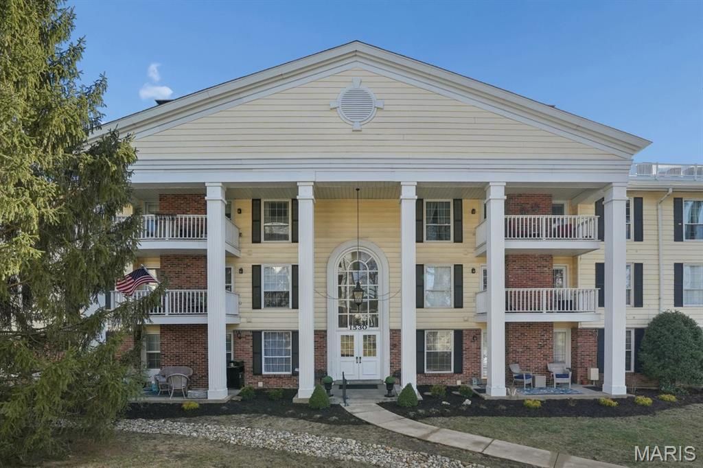 Photo of 1530 Bedford Forge Court #3, Chesterfield, MO 63017 (MLS # 26006012)