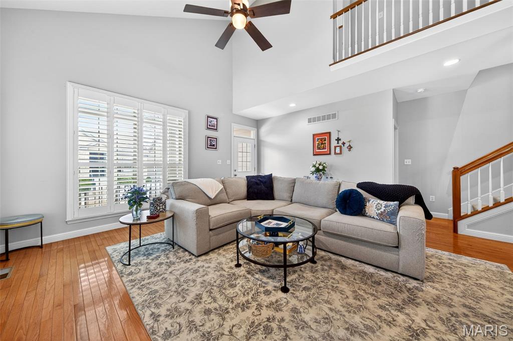 Villas At Fountain Plaza 1 The - Residential