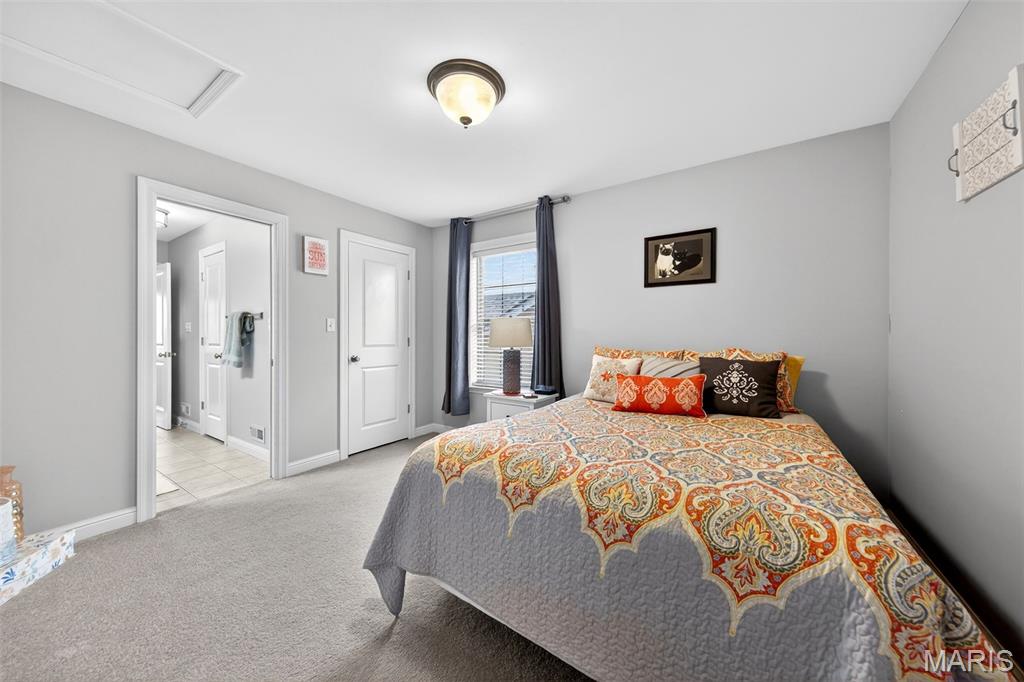 Villas At Fountain Plaza 1 The - Residential