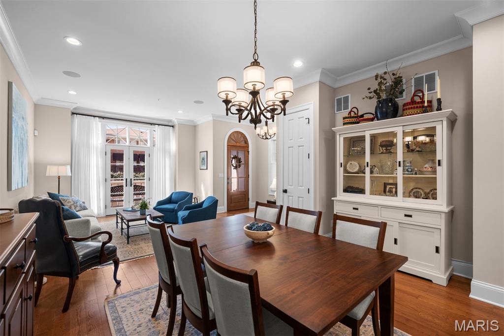 Townhomes Of Clayton Condo The - Residential