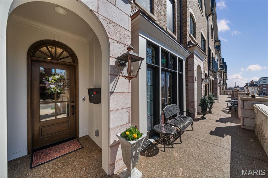 Townhomes Of Clayton Condo The - Residential