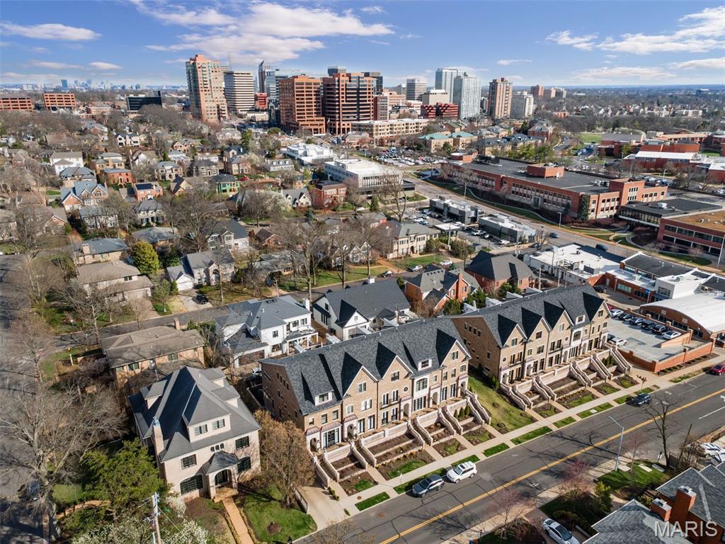 Townhomes Of Clayton Condo The - Residential