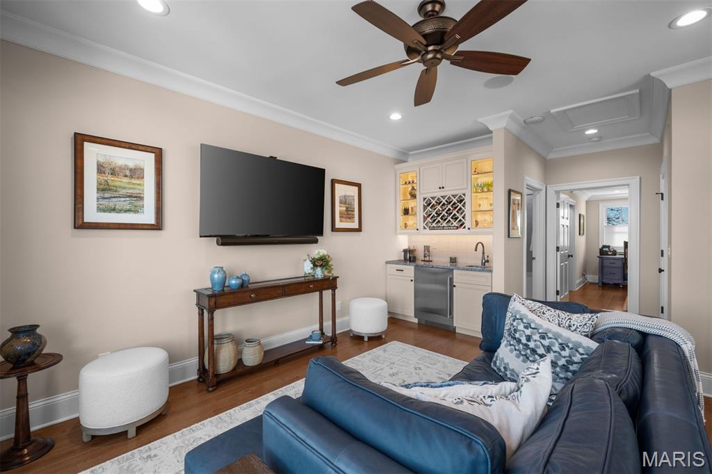 Townhomes Of Clayton Condo The - Residential