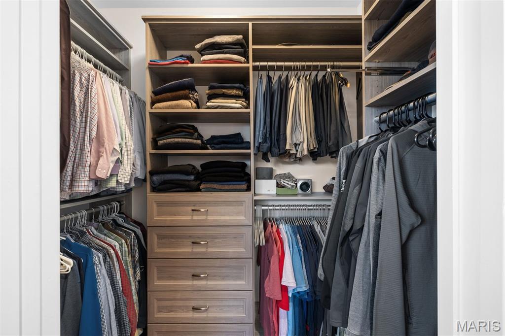 Townhomes Of Clayton Condo The - Residential