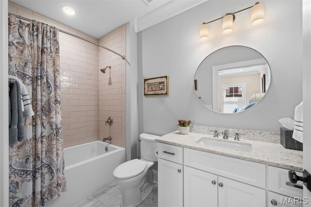 Townhomes Of Clayton Condo The - Residential