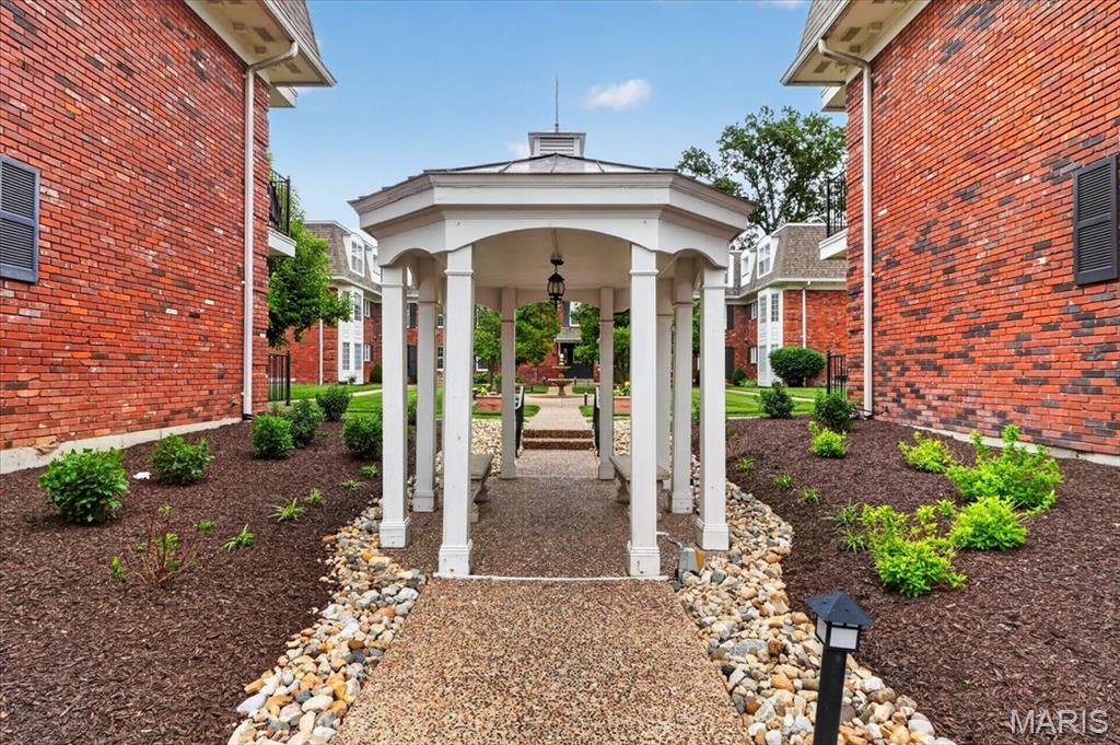Homewood Ii Condo - Residential