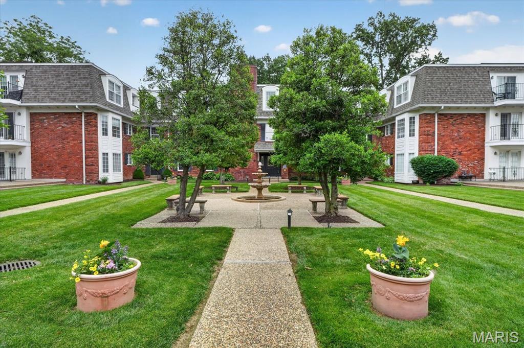 Homewood Ii Condo - Residential