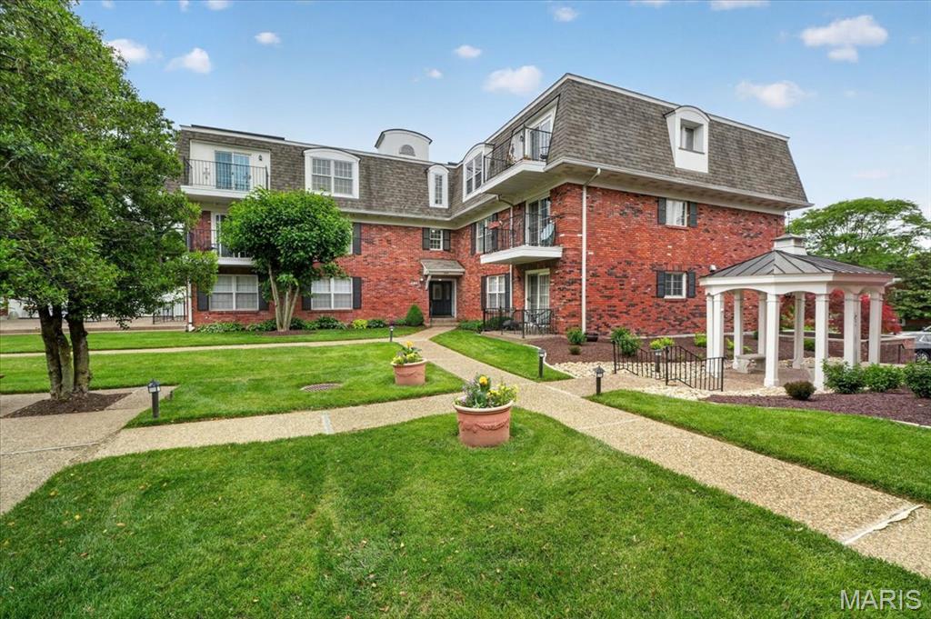 Homewood Ii Condo - Residential