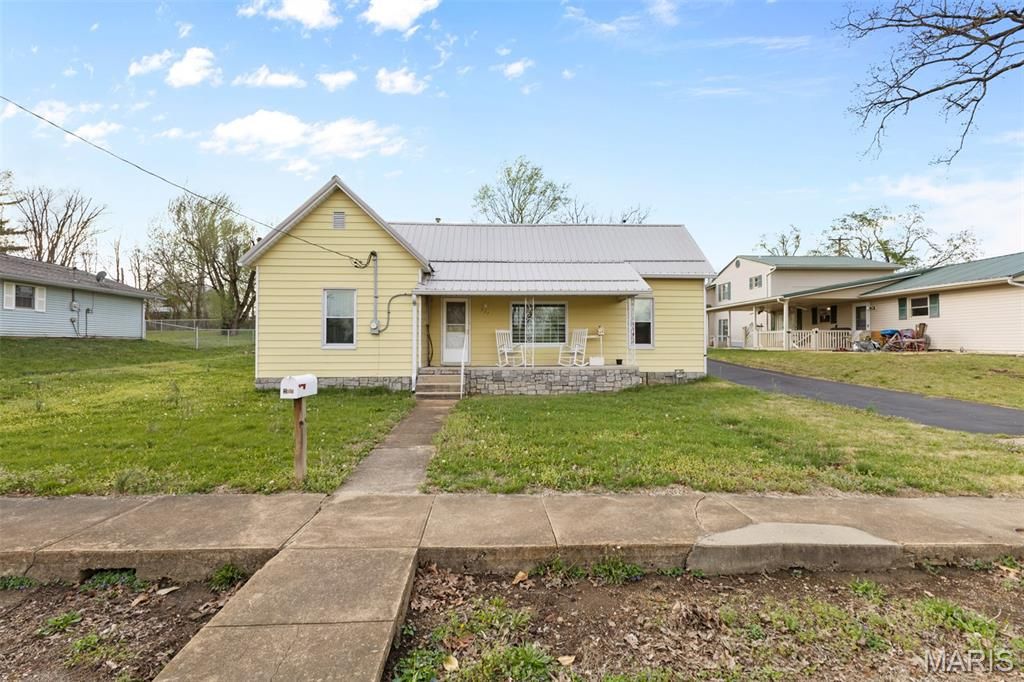 Photo of 207 Hill Street, Bonne Terre, MO 63628 (MLS # 26017704)