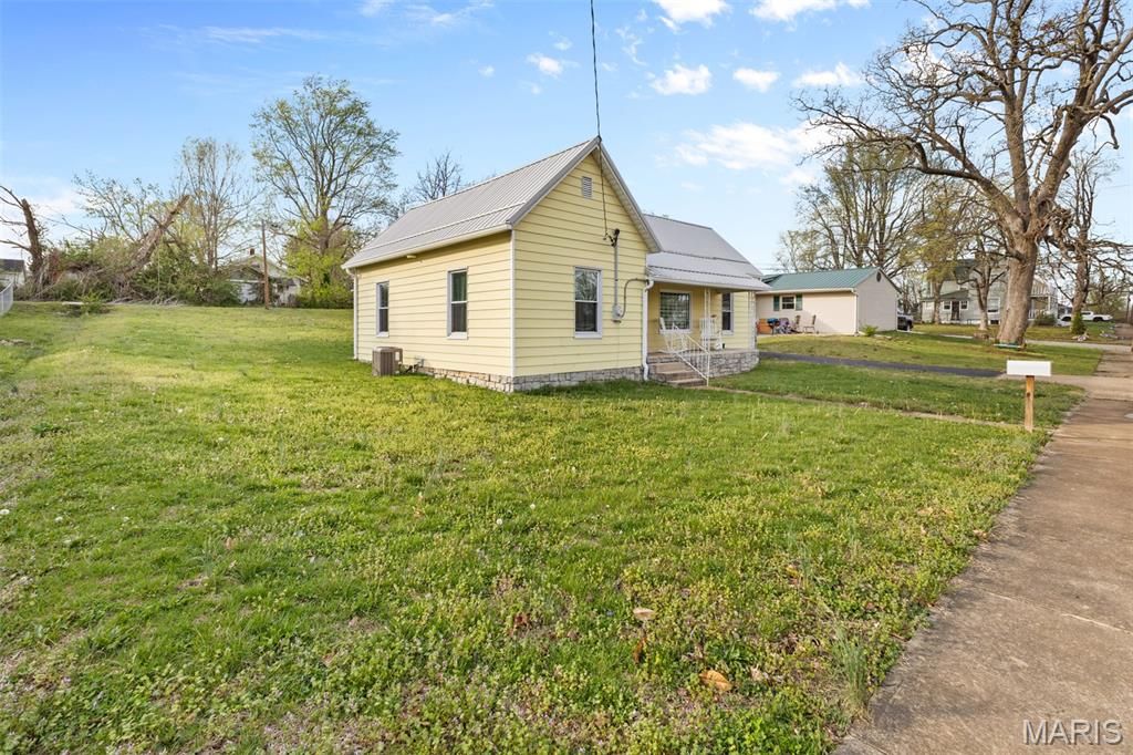 Photo of 207 Hill Street, Bonne Terre, MO 63628 (MLS # 26017704)