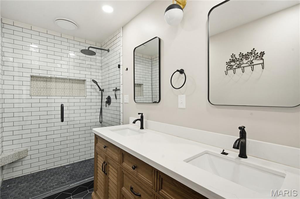 Colonial Meadow Sub - Residential