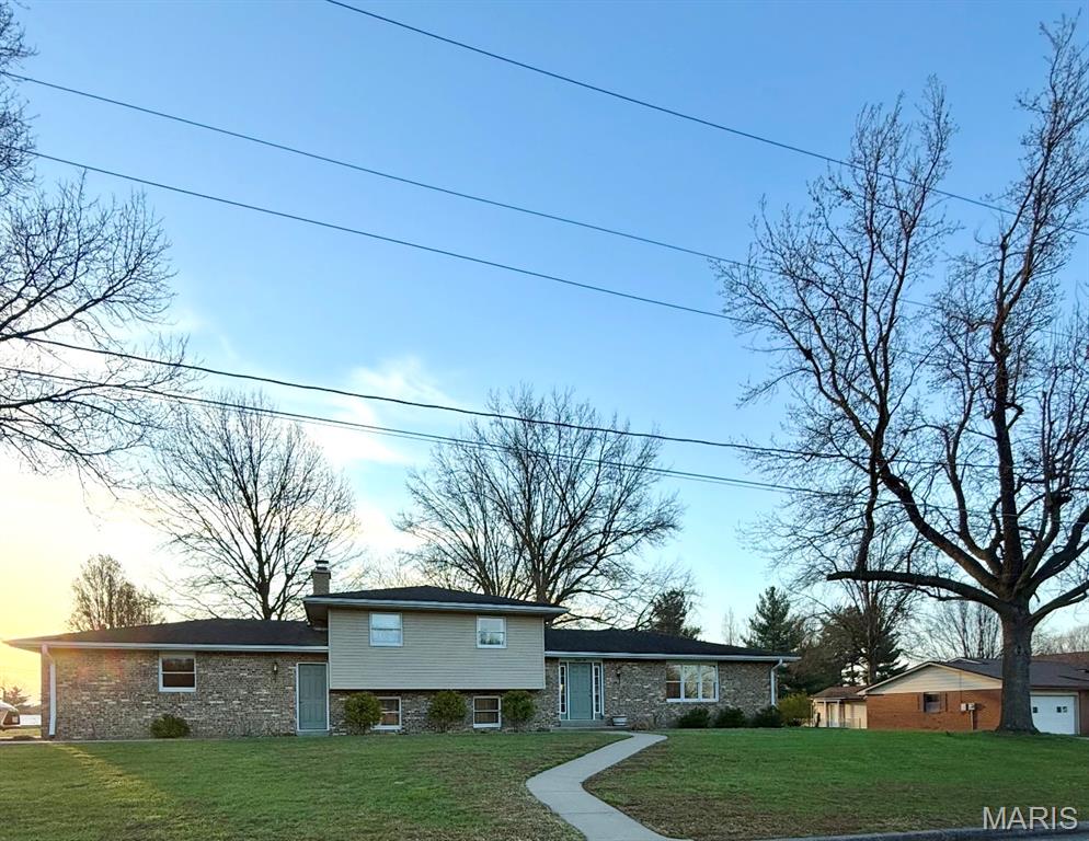 Country Club Place - Residential