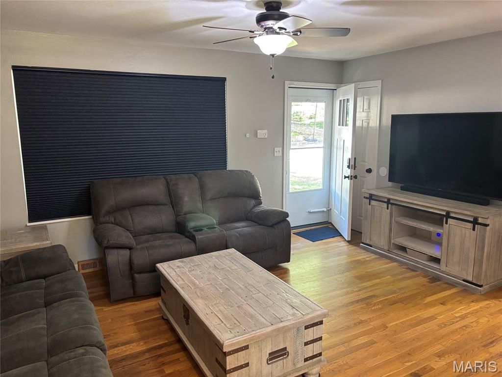Photo of 527 Cedar Lane, Festus, MO 63028 (MLS # 26029074)