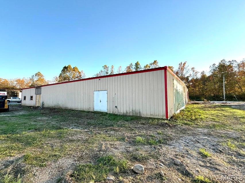 n/a - Commercial Sale