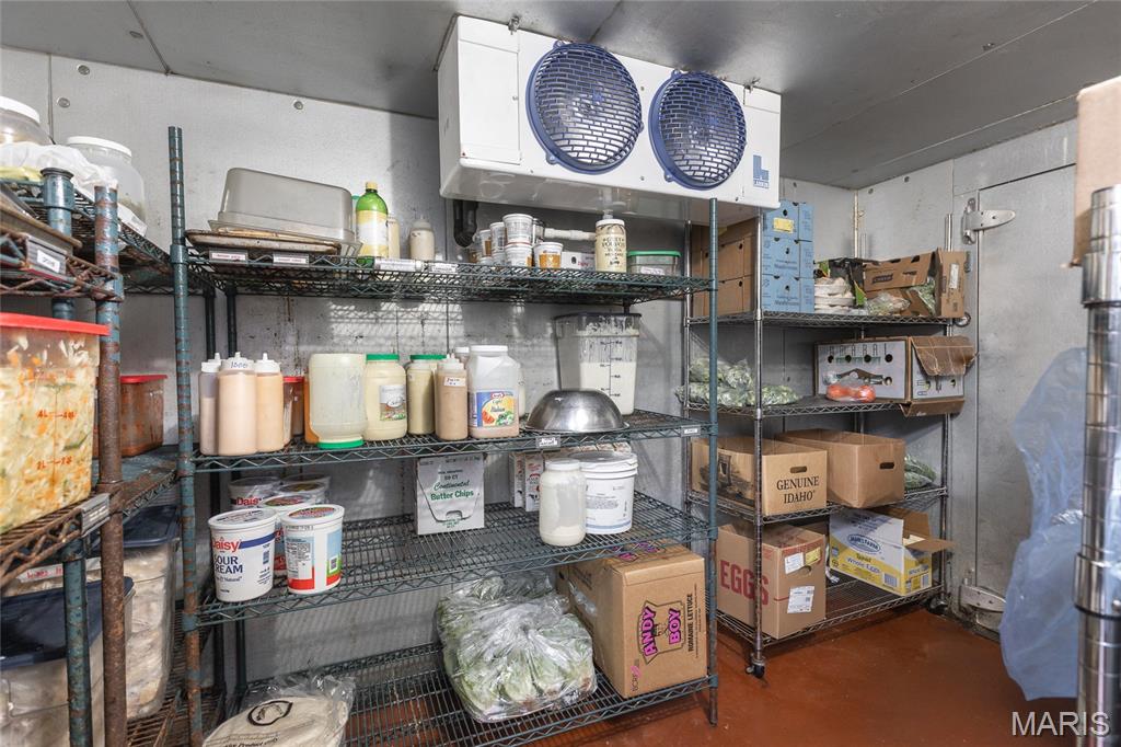 City/Cuba - Commercial Sale