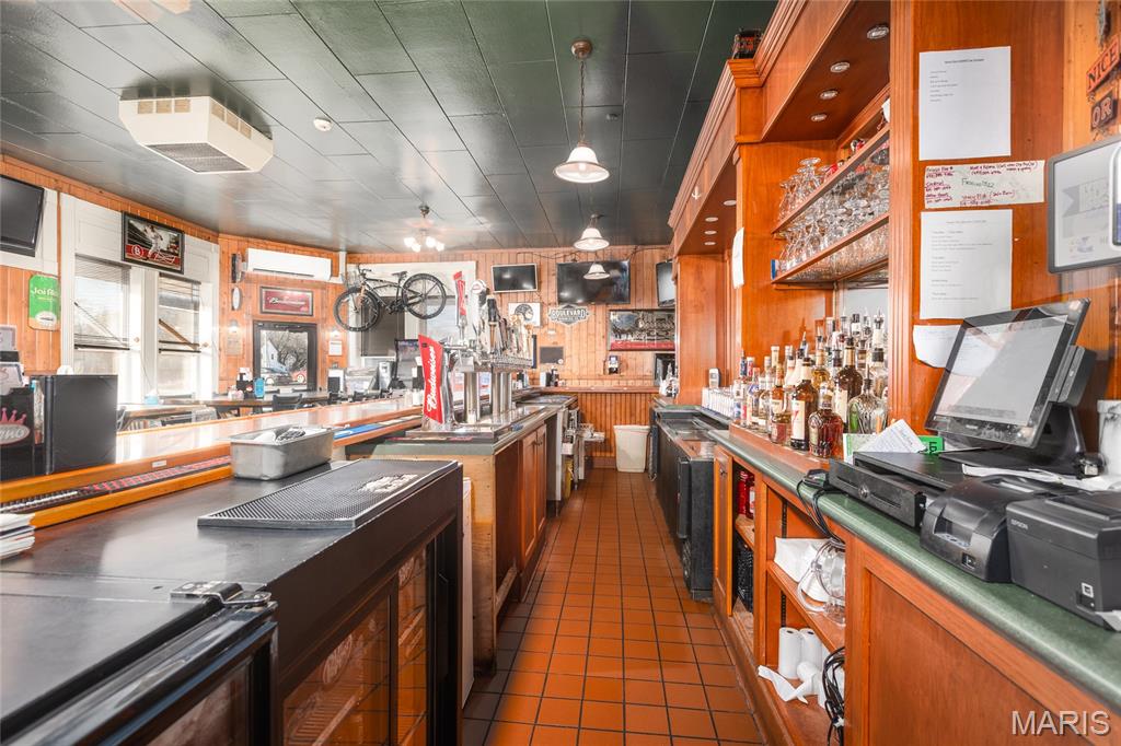City/Cuba - Commercial Sale